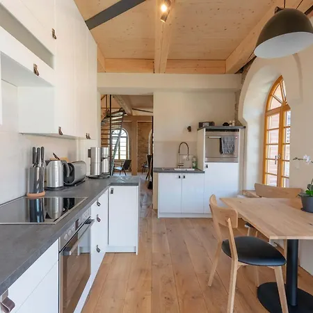 Apartment Ab 1 Pers Hexenburgbeidresden Mit Fasssauna 2-geschossige Galeriewohnung Mit Whirlpool, Balkon, Kamin - Naehe Saechsische Schweiz Dresden *